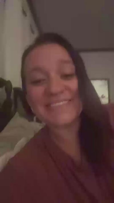 Milf92 live cam on Cam4