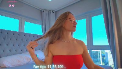 Milf_Tea live cam on Cam4