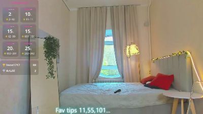 Milf_Tea live cam on Cam4