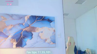 Milf_Tea live cam on Cam4