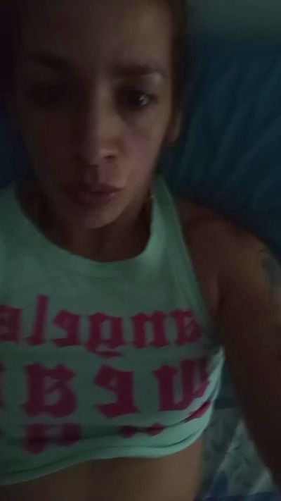 Milfatrevida live cam on Cam4