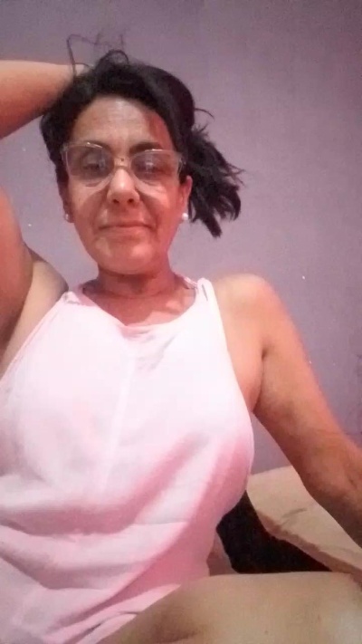 Milfchic live kobieta webcam from Argentina