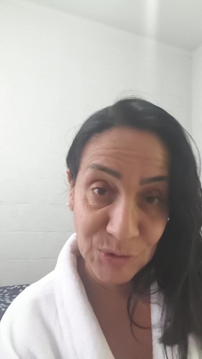 Milfchic live cam on Cam4