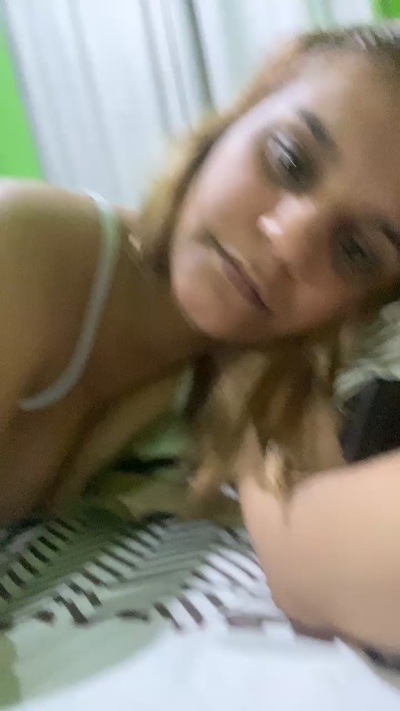 Mili4656 live cam on Cam4