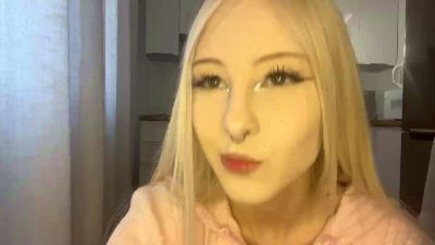 Mililuu live cam on Cam4