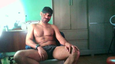 Militar_S live cam on Cam4