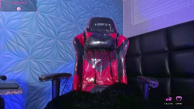 Milk_max18 live cam on Cam4