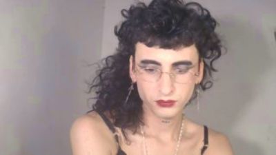 MilkaChocolate live cam on Cam4