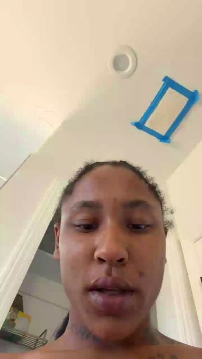 Milkmarieee_68 live cam on Cam4