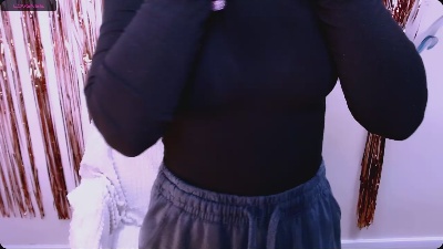 MillaX_ live cam on Cam4