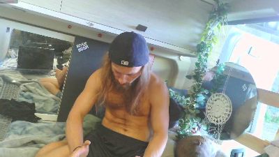 Miller1996 live cam on Cam4