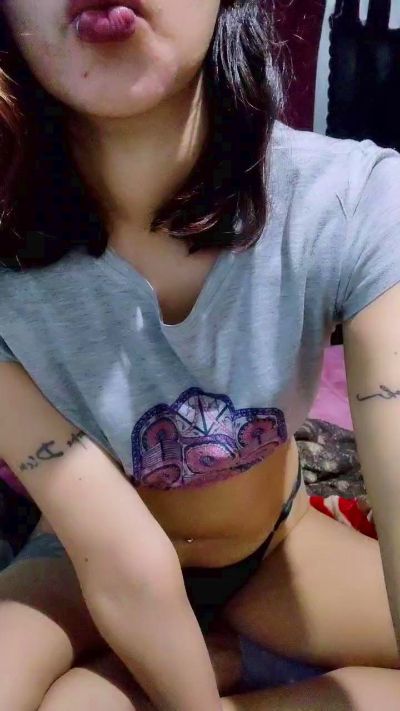 Millerlia97 live cam on Cam4