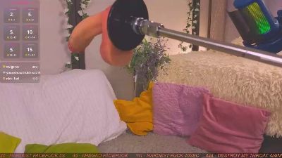 MillieBobby_JR live cam on Cam4