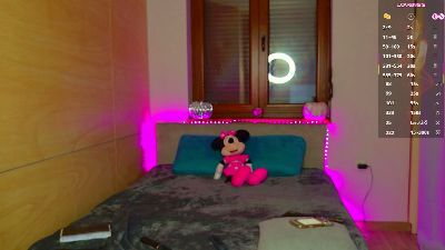 Million_BABY live cam on Cam4