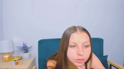 MillyAngelic live cam on Cam4