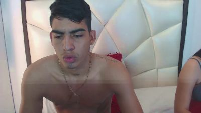 Milo_and_Mily live cam on Cam4