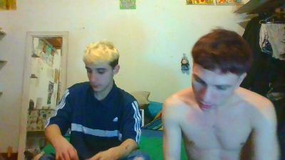 Miloverboy live cam on Cam4