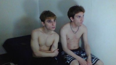 Miloverboy live cam on Cam4