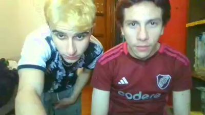 Miloverboy live cam on Cam4