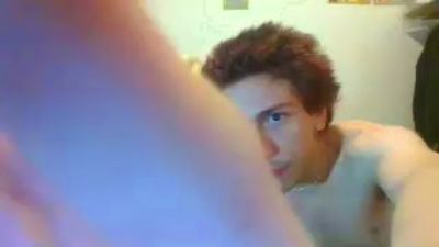 Miloverboy live cam on Cam4