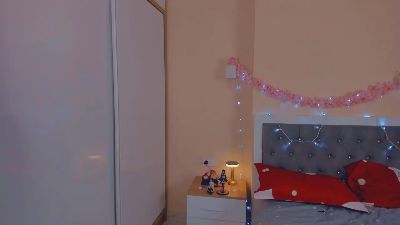 MindyRM live cam on Cam4