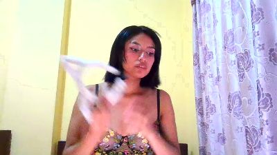 Mindymiaw live cam on Cam4