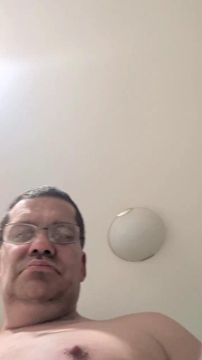 Minerbird live cam on Cam4