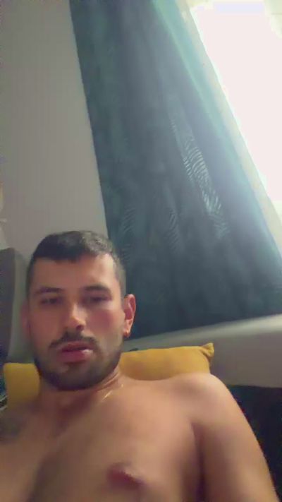 Minibebess21 live cam on Cam4