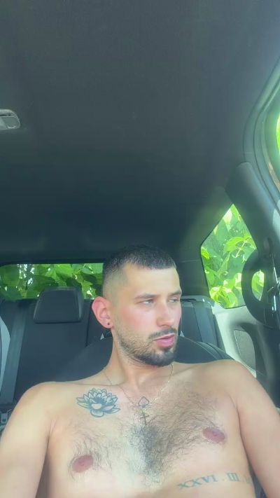 Minibebess21 live cam on Cam4