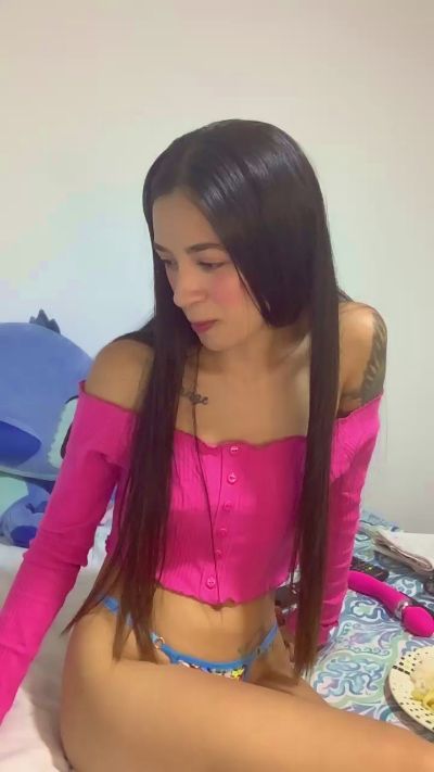 MiqueilaSweet live cam on Cam4