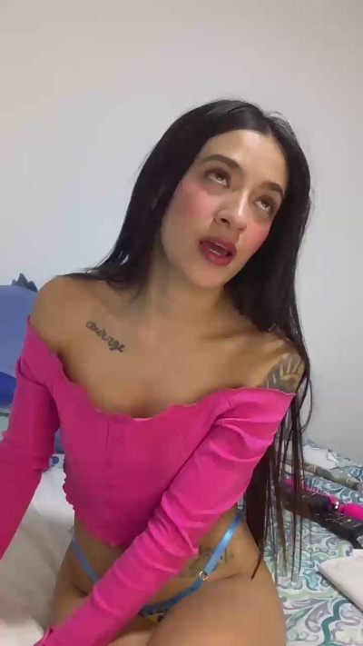 MiqueilaSweet live cam on Cam4
