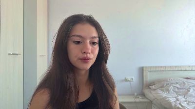 MiraPaciolla live cam on Cam4