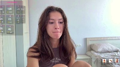 MiraPaciolla live cam on Cam4