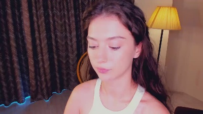 MiraPaciolla live cam on Cam4