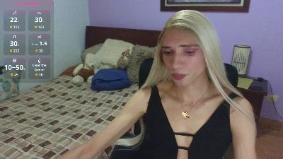 MirandaHabach live cam on Cam4
