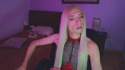 MirandaHabach live cam on Cam4
