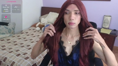 MirandaHabach live cam on Cam4