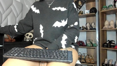 MirandaHaguen live cam on Cam4