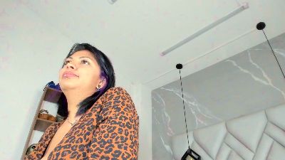 MirandaHaguen live cam on Cam4