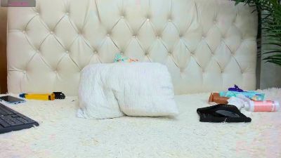 Miranda_Vega live cam on Cam4