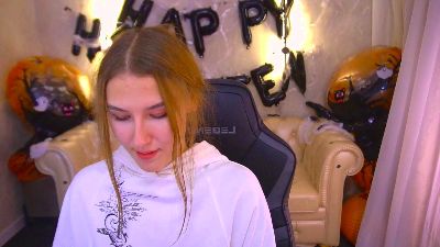 MirellEmber live cam on Cam4