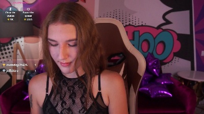 MirellEmber live cam on Cam4