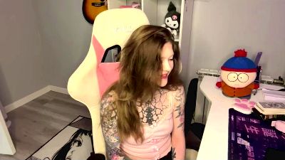 MireyaHeyduck live cam on Cam4