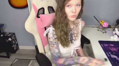 MireyaHeyduck live cam on Cam4