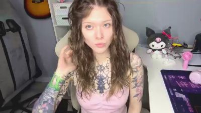 MireyaHeyduck live cam on Cam4