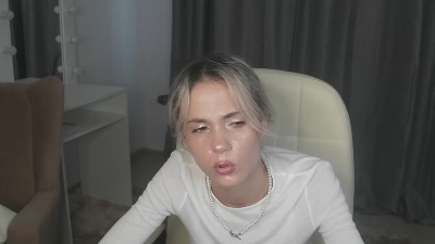 MiriamWilbers live cam on Cam4
