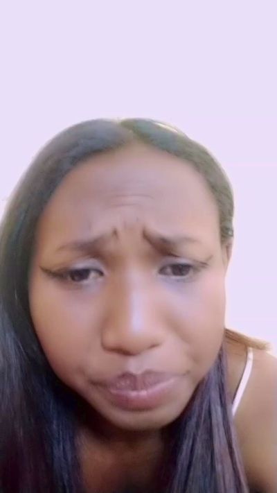 MirielleG live cam on Cam4