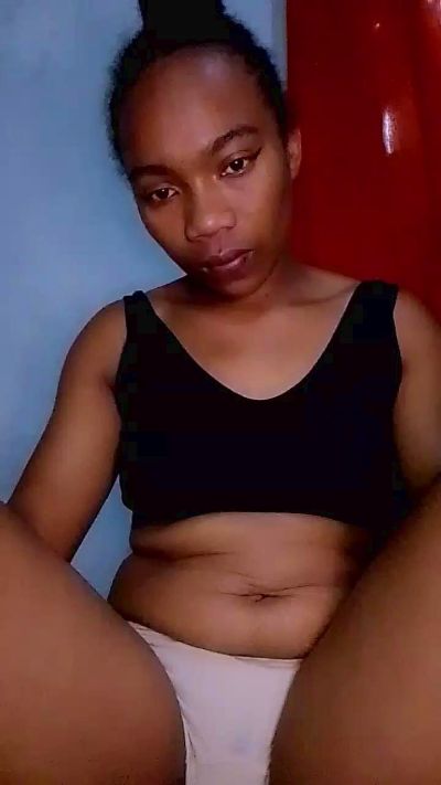MirielleH live cam on Cam4