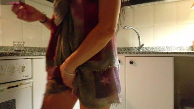 MisLaraM live cam on Cam4