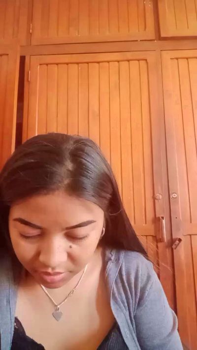 MissAnies live cam on Cam4